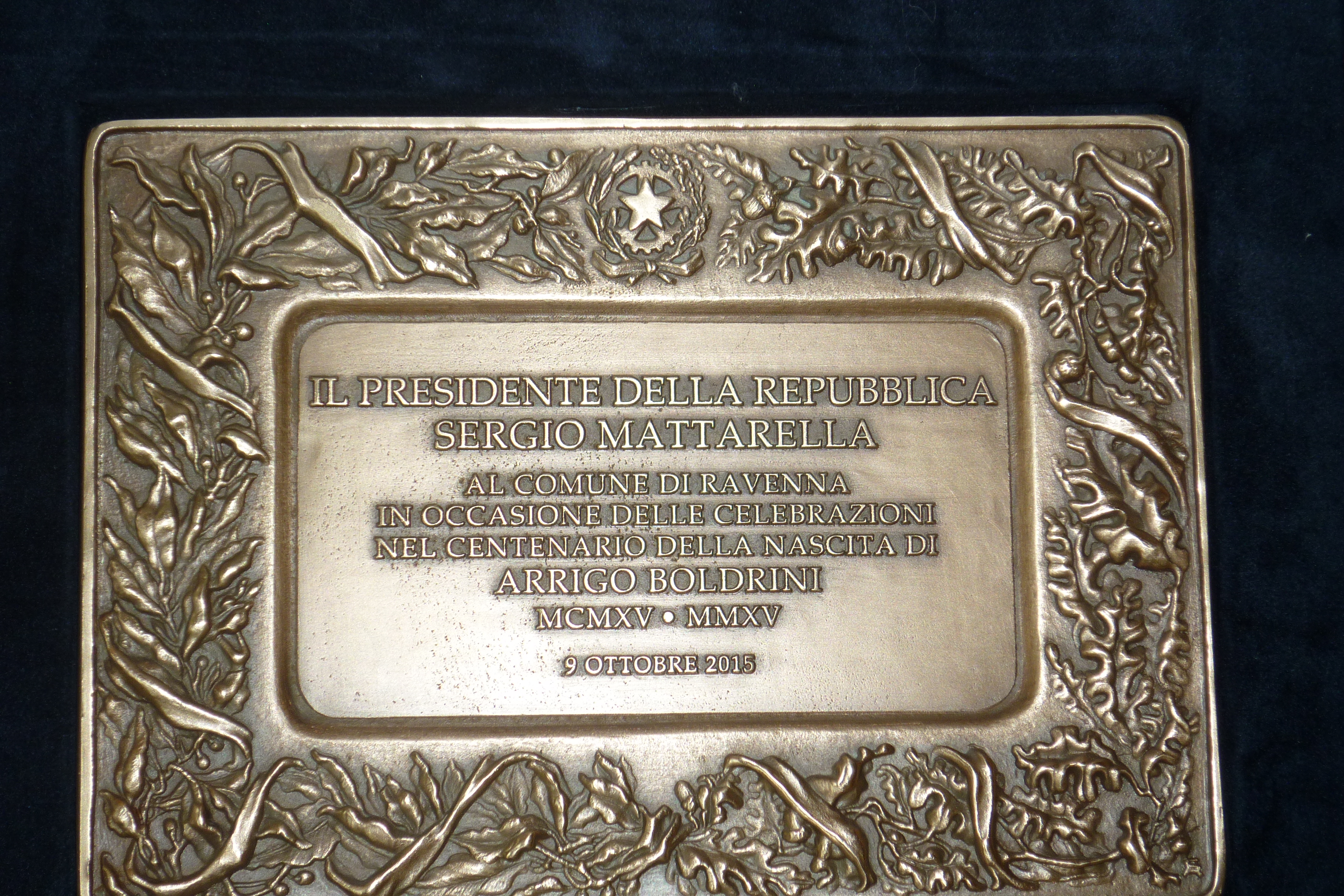 Premio della Presidenza della Repubblica al Comune di Ravenna per il Convegno per il centenario di Boldrini, 9 ottobre 2015